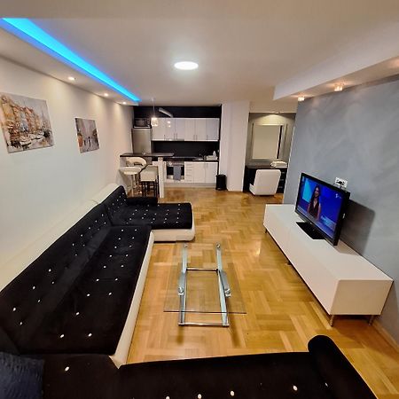 Luks Apartment Banja Luka Buitenkant foto