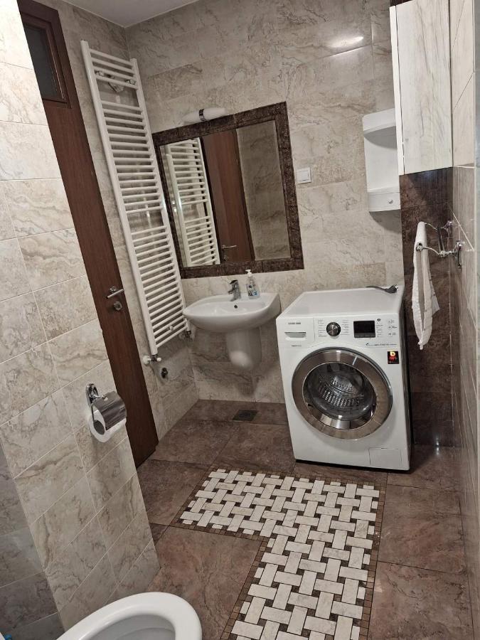 Luks Apartment Banja Luka Buitenkant foto