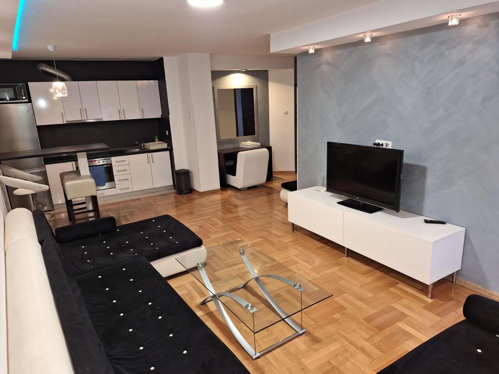 Luks Apartment Banja Luka Buitenkant foto
