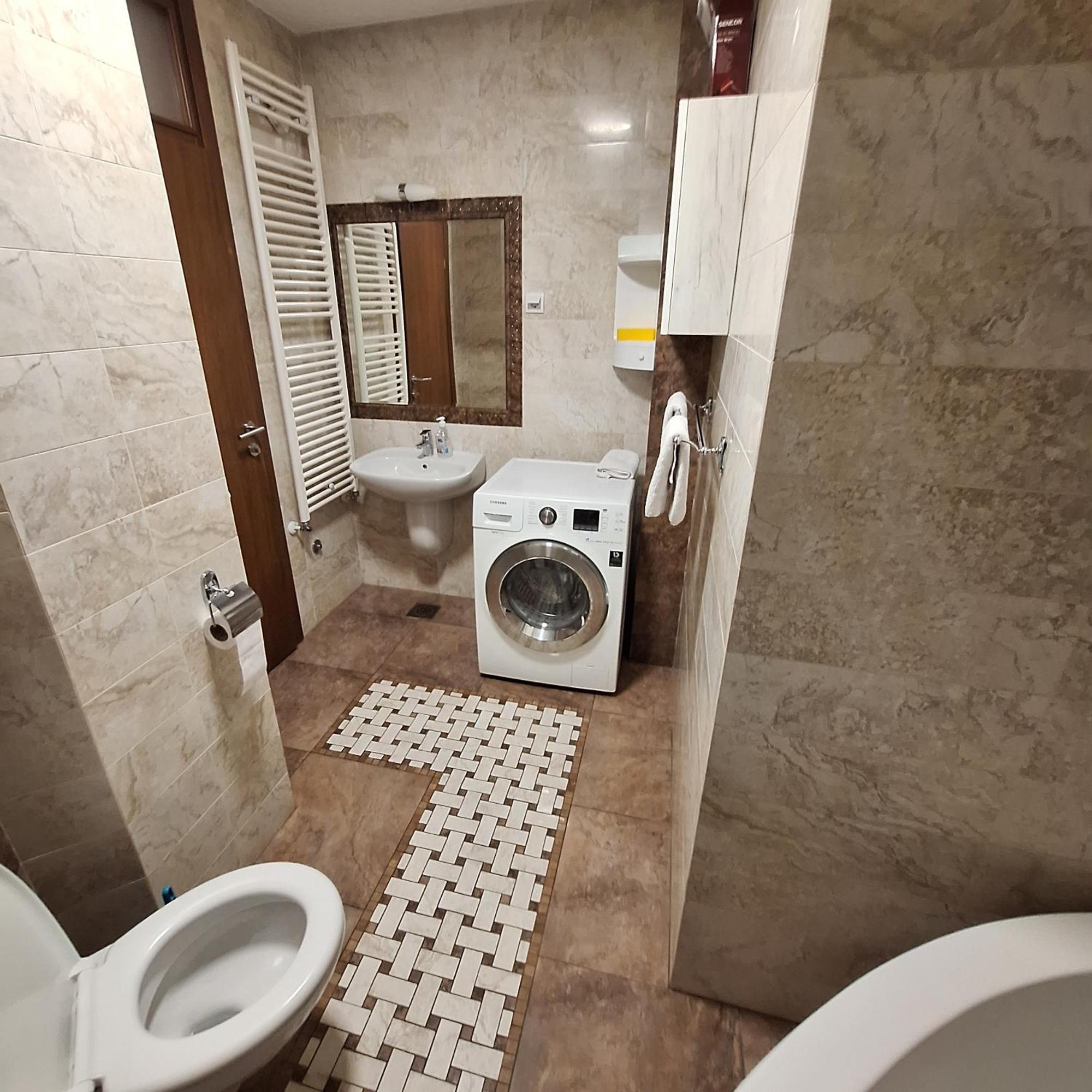 Luks Apartment Banja Luka Buitenkant foto