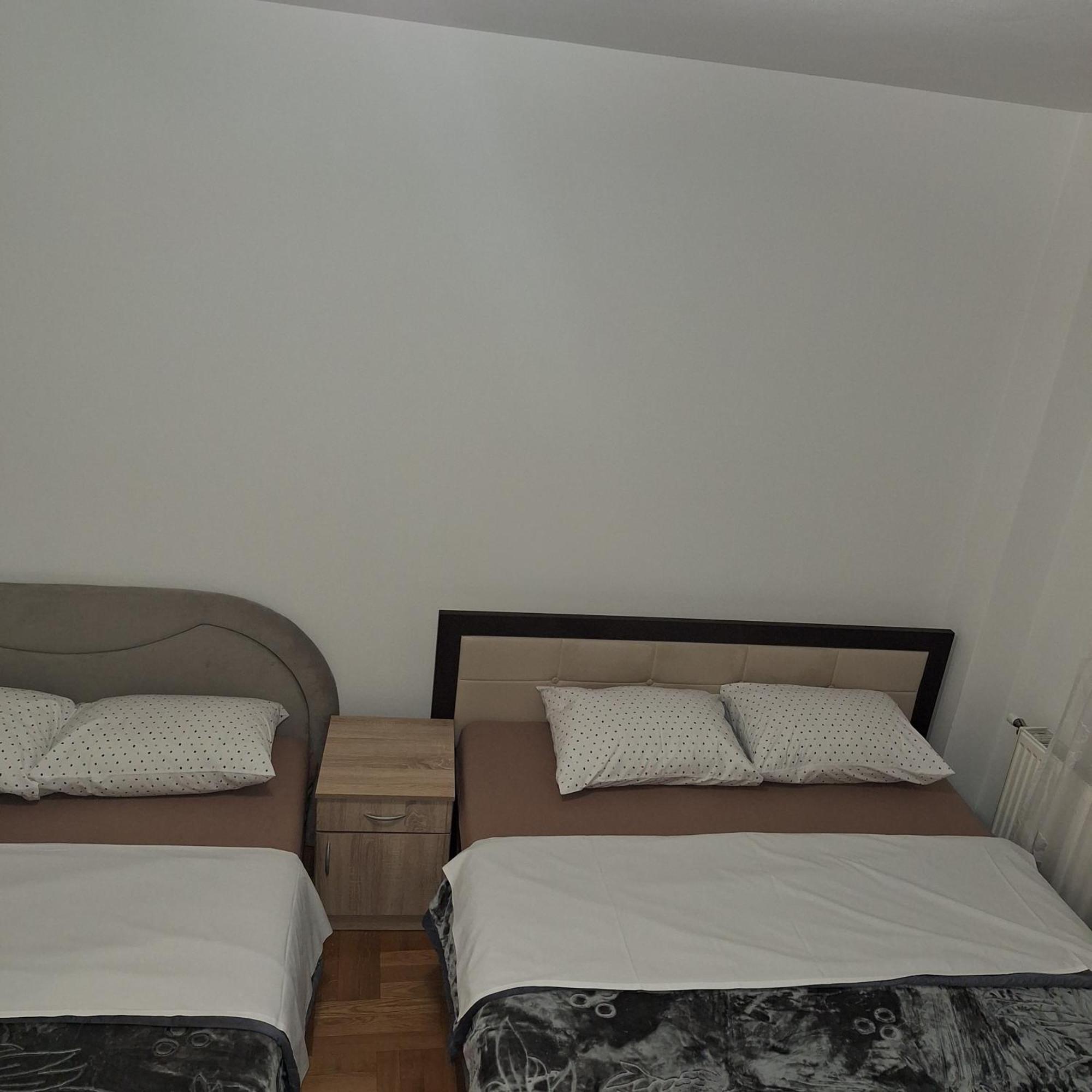 Luks Apartment Banja Luka Buitenkant foto