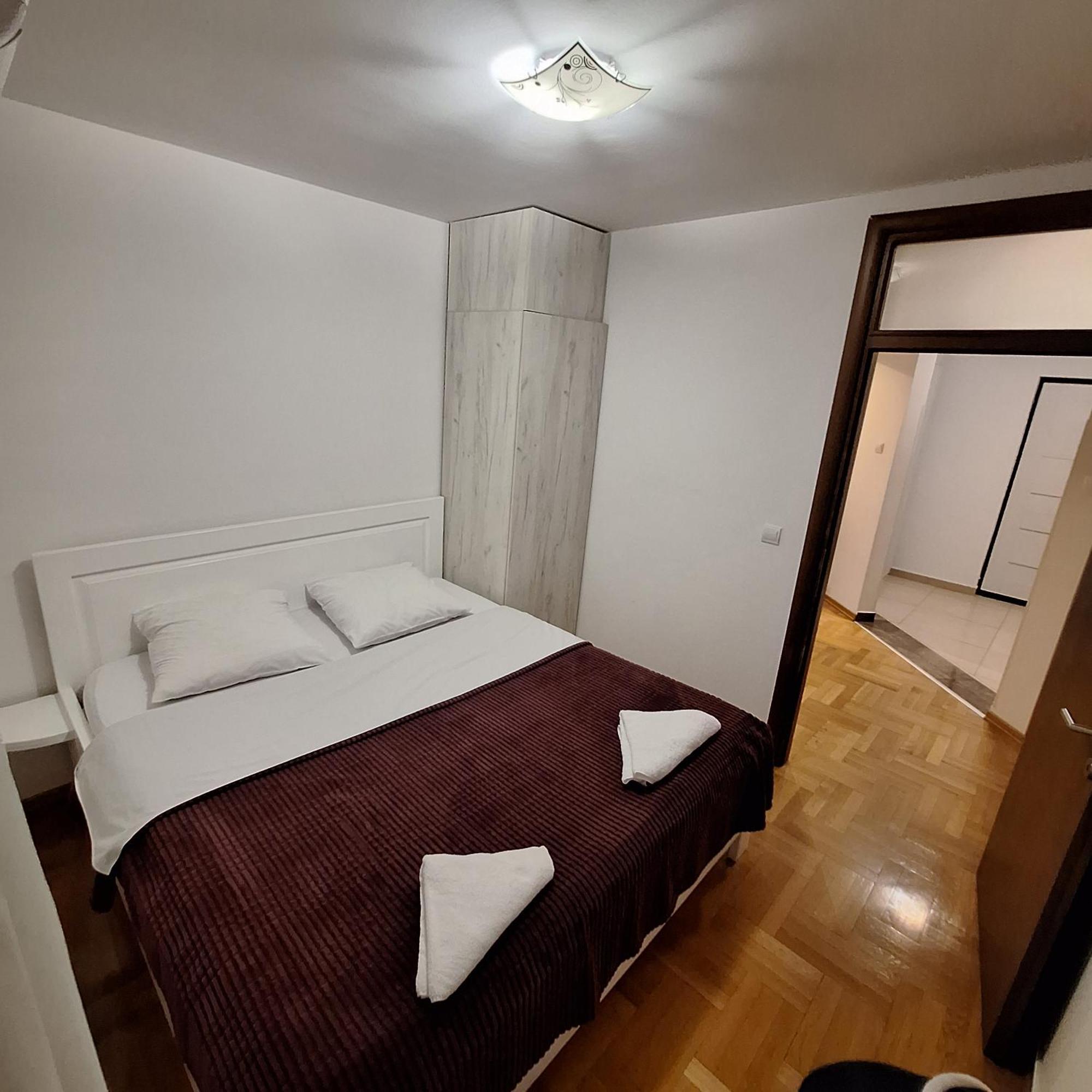 Luks Apartment Banja Luka Buitenkant foto